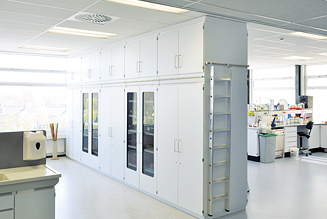 S+B a déjà aménagé des locaux de plus de 100 écoles. S+B a déjà aménagé des locaux de plus de 100 écoles.